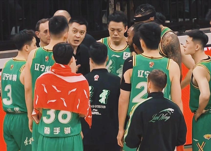 世界杯比赛在线观看入口-辽篮崩盘，王朝落幕的前兆，还是另有隐情