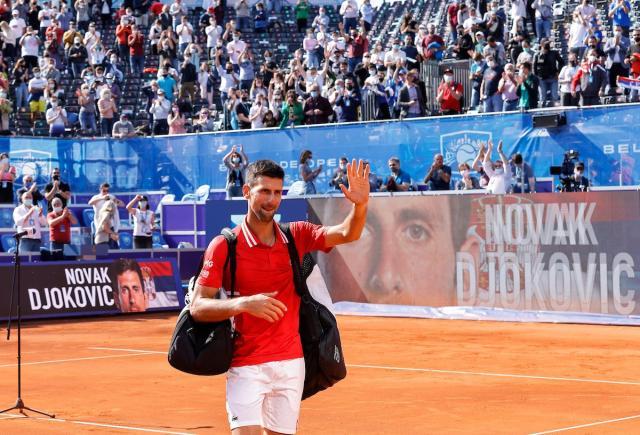 世界杯手机高清观看平台-德约“不专注”三盘过关 本赛季第三次进巡回赛决赛