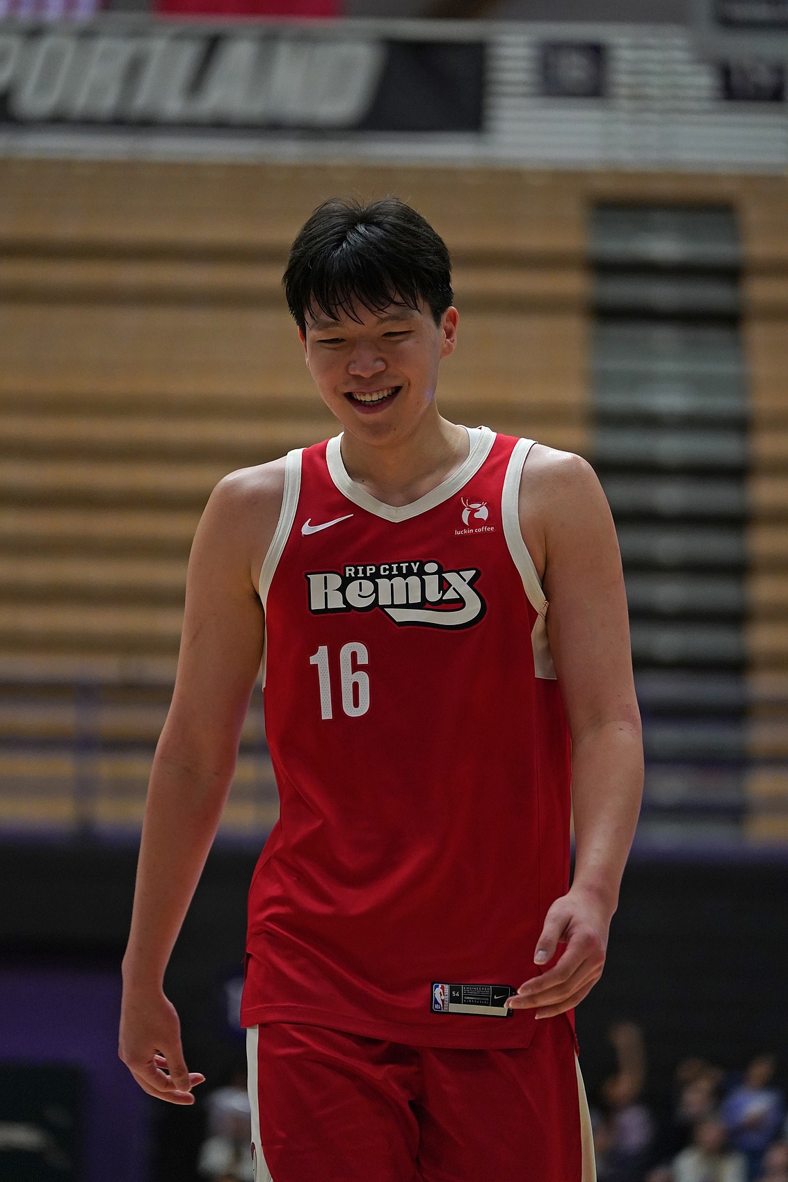 世界杯比赛在线观看入口-媒体人：杨瀚森在NBA世界没有太多的机会 但在发展联盟稳步发挥